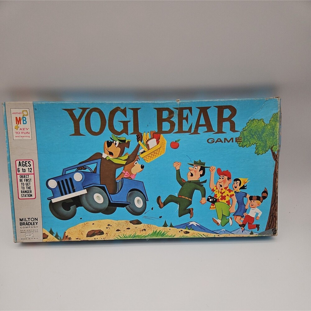 1971 Yogi Bear Board Game Vintage Milton Bradley 4107 Pieces  In Picture  Includ